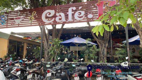 Sang nhượng quán cafe sân vườn 1000m2, nằm ở khu dân cư Vĩnh Lộc, quận Bình Tân.