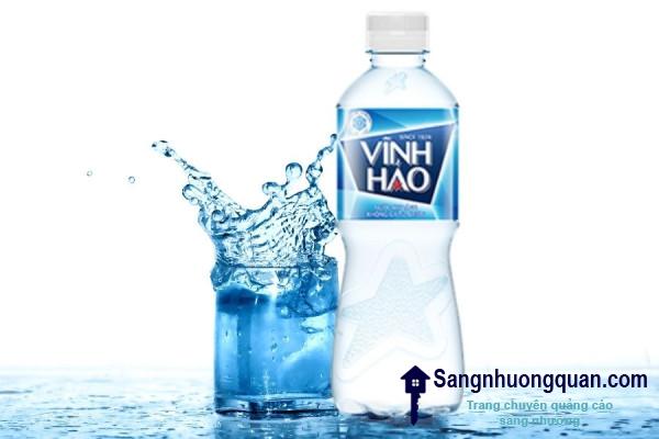 Sang công ty phân phối nước chuyên cho hệ thống Ngân hàng Nam Á, ACB, SCSC và trường Đại Học khu vực TP. Hồ Chí Minh.