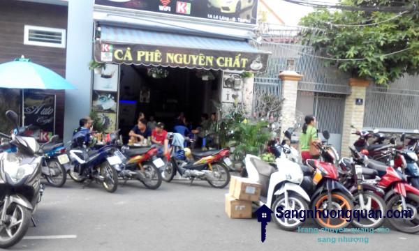 Sang Nhượng Nhanh Quán Cafe Ở Quận Tân Phú.