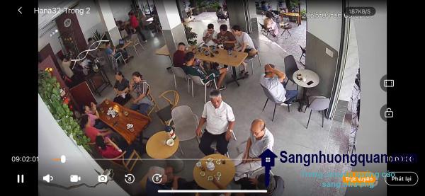 Sang quán cafe
