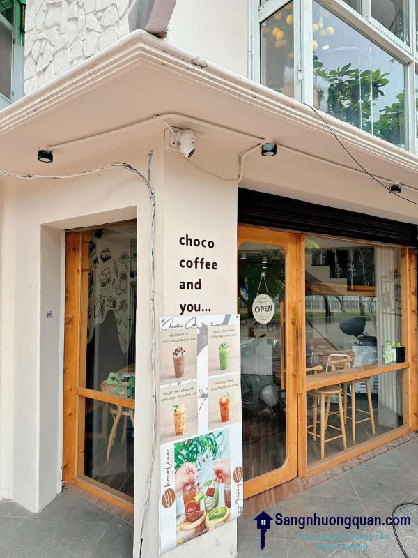 Sang quán cafe