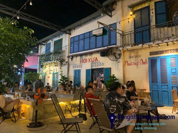 Sang quán cafe