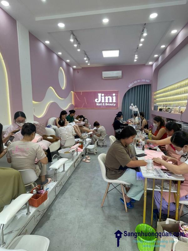 Sang nhượng spa