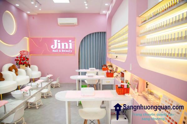 Sang nhượng spa