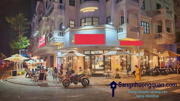 Sang quán cafe