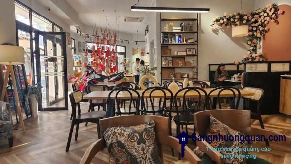 Sang quán cafe