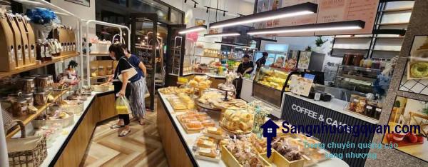 Sang quán cafe