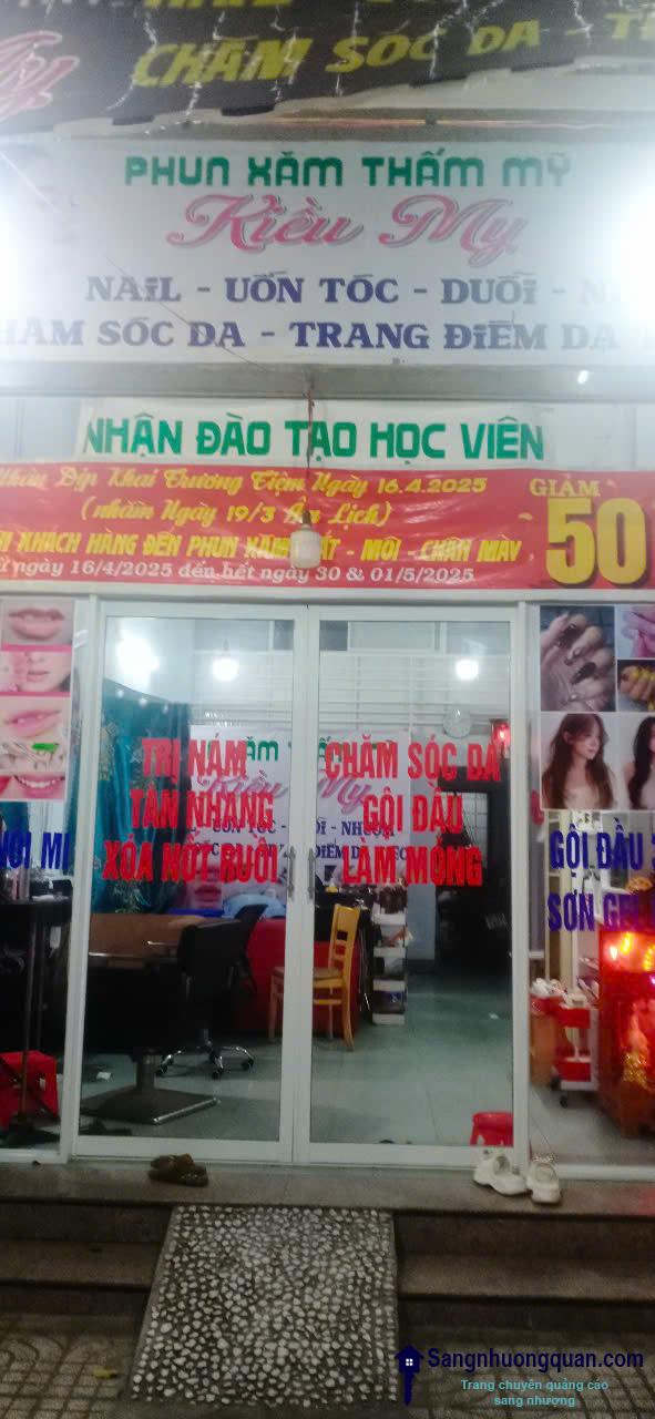Sang tiệm tóc - nail