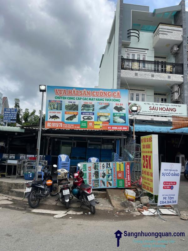 Sang Nhượng Vựa Hải Sản Ở Trung Tâm Quận 7