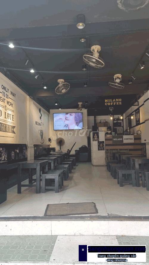 Sang quán cafe