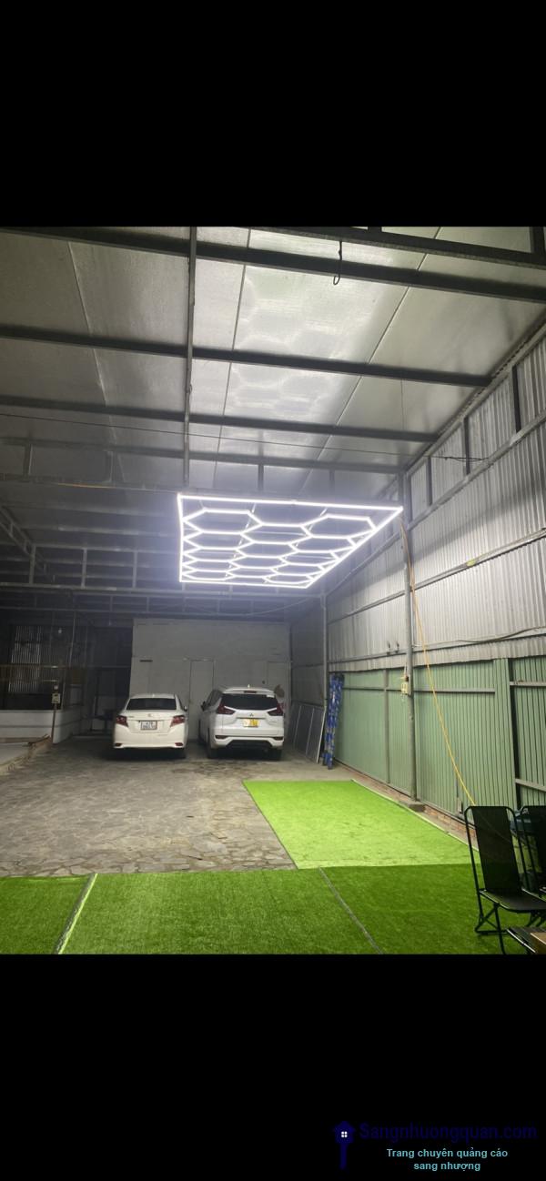 Sang tiệm rửa - sửa xe
