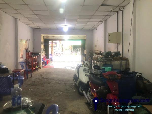 Sang tiệm rửa - sửa xe