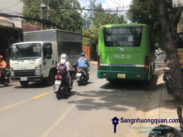 Sang tiệm rửa - sửa xe