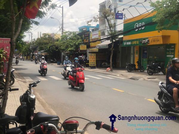 Sang tiệm rửa - sửa xe