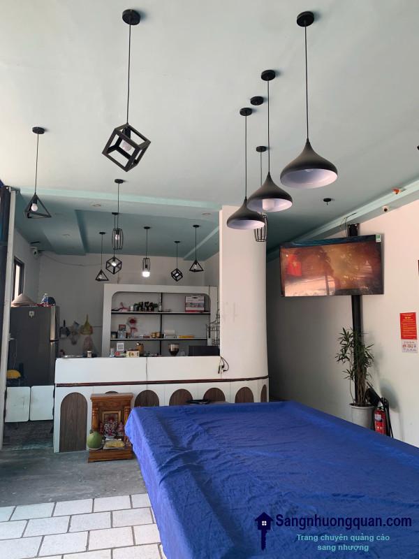 Sang quán cafe