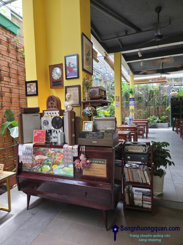 Sang quán cafe