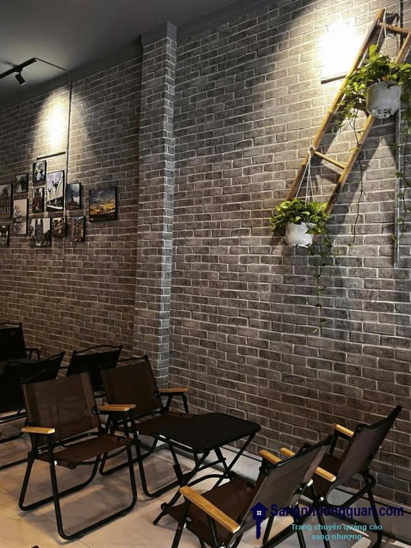 Sang quán cafe