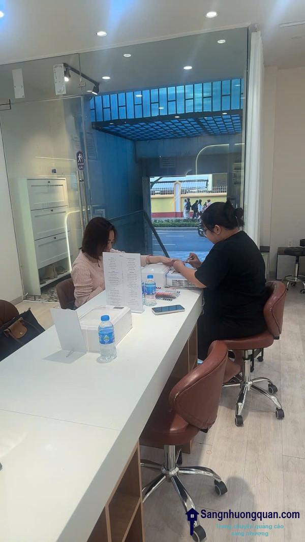 Sang tiệm tóc - nail