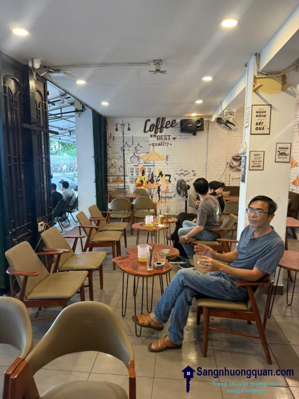 Sang quán cafe
