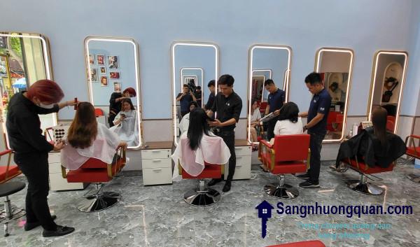 Sang tiệm tóc - nail