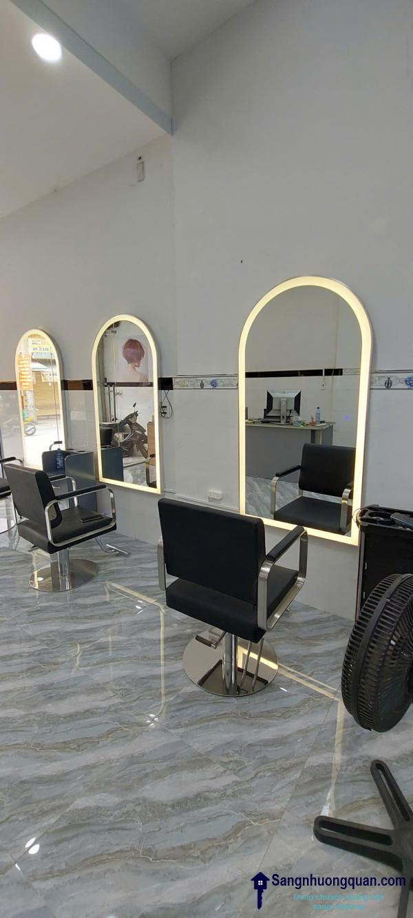 Sang tiệm tóc - nail