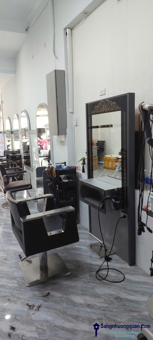 Sang tiệm tóc - nail