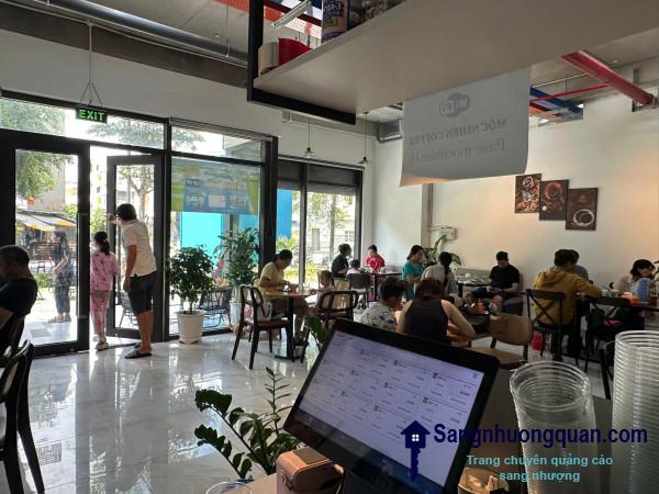 Sang quán cafe