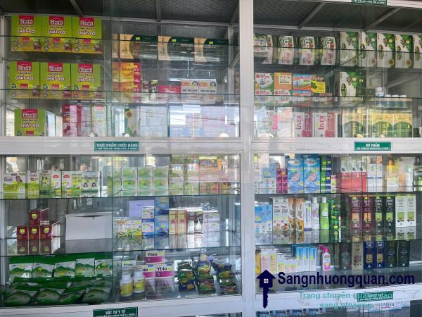 Sang nhà thuốc tây