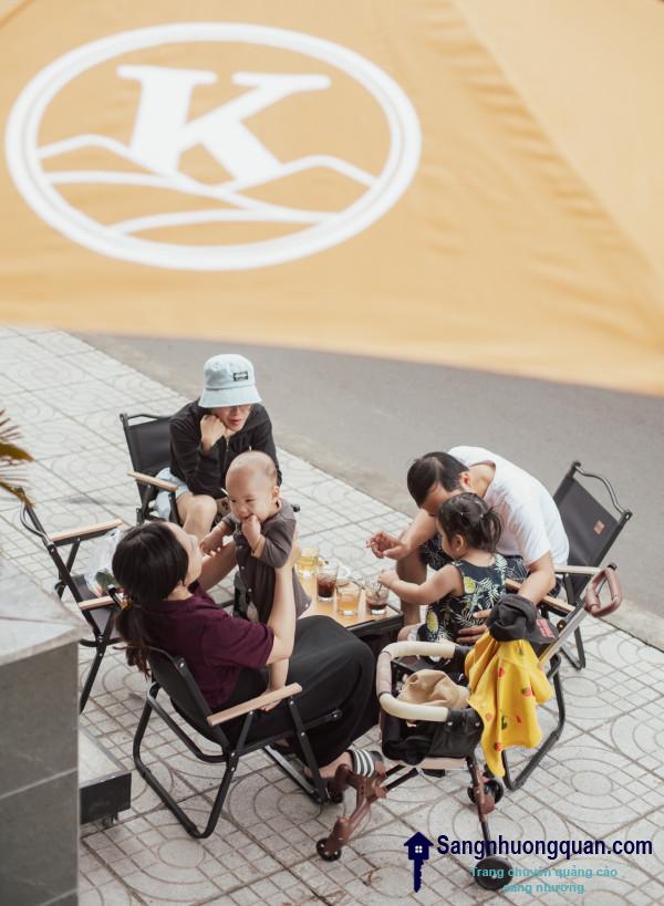 Sang quán cafe