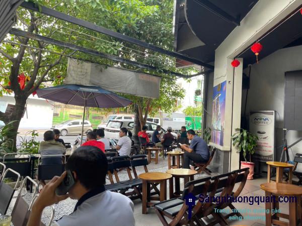 Sang quán cafe